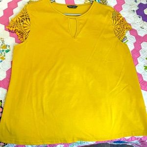 Shein size Large shirt